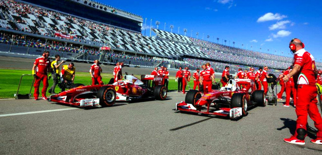 Show a Daytona per i ferraristi<br />Vettel spegne le sirene Mercedes