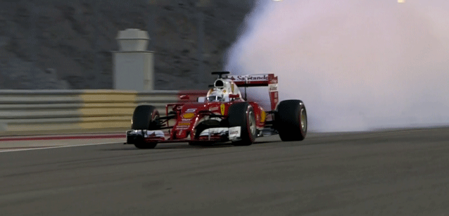Power unit Ferrari esasperata<br />Ecco il motivo del ritiro di Vettel