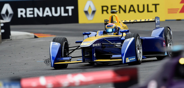 Renault conferma Buemi e Prost