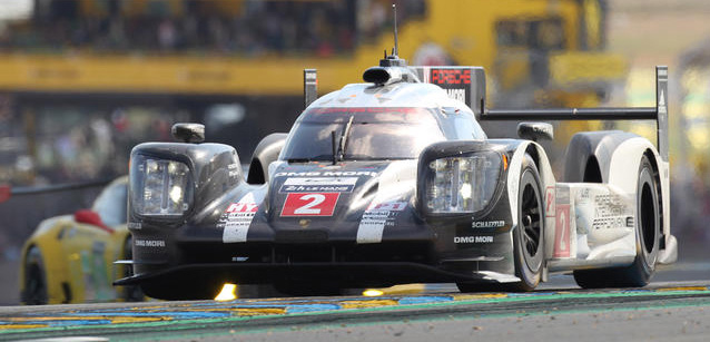 Le Mans - Porsche vittoriosa<br />Il destino terribile della Toyota<br />