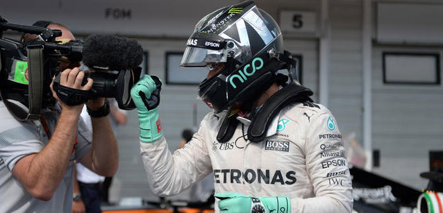 IL CASO<br />Rosberg graziato dalla FIA<br />Ma le "gialle" per chi valgono?