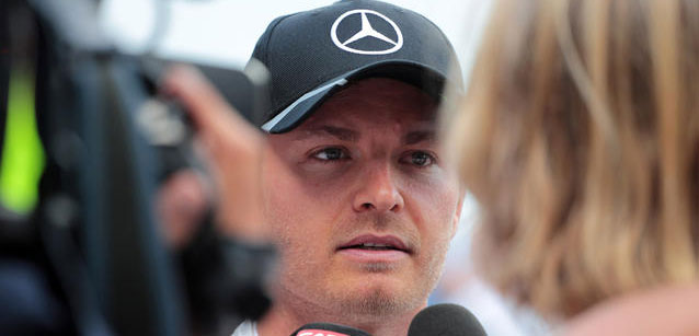 Spa - La cronaca<br />Rosberg domina un GP... concitato