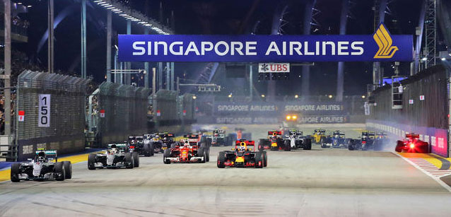 Singapore - La cronaca<br />Rosberg per 0"4 su Ricciardo