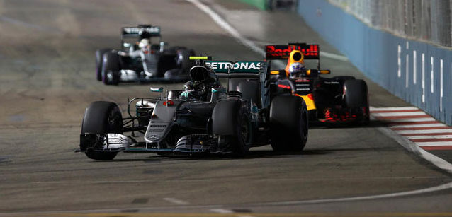 Singapore - Se Rosberg<br />si trasforma in Hamilton