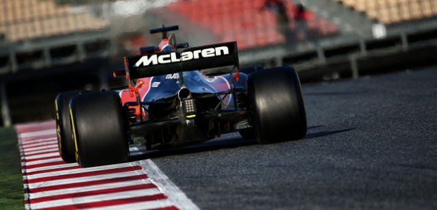 Crisi Honda, la McLaren valuta<br />di tornare ai motori Mercedes?