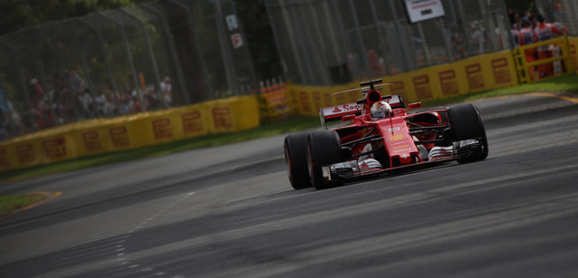 Melbourne - Libere 3<br />Record Vettel, Giovinazzi in pista