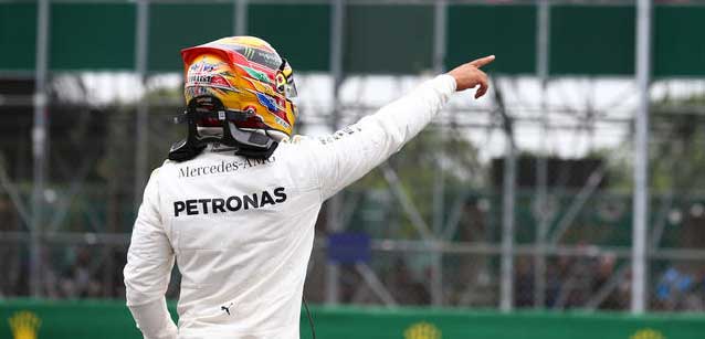 Silverstone - LIVE<br />Hamilton domina, doppietta Mercedes