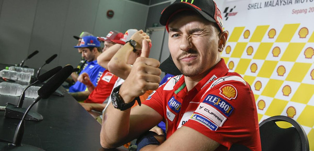 Lorenzo ci riprova a Sepang:<br />"Adesso penso solo alla Ducati"