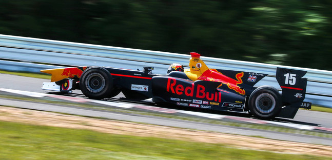 Ticktum e Auer i piloti Red Bull<br />per la Super Formula 2019