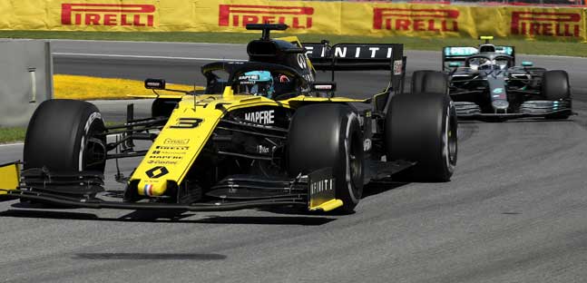 Il passo in avanti di Renault<br />e nel GP di casa novit&agrave; per la RS19