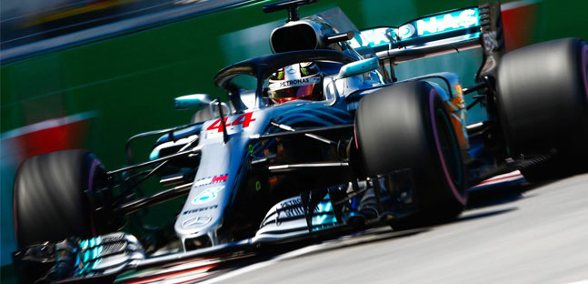 Hamilton alza la voce:<br />"Vogliamo una F1 pi&ugrave; difficile"
