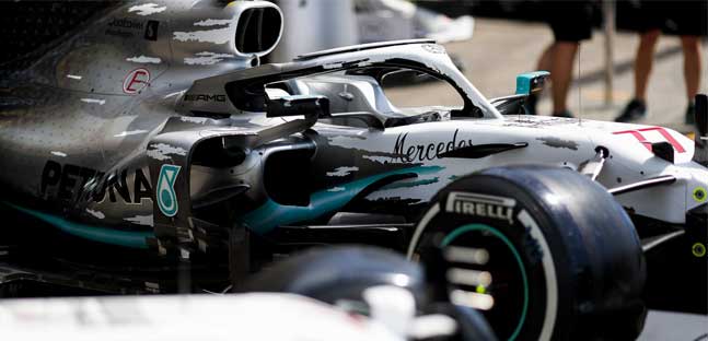 La nuova livrea Mercedes<br />per i 200 GP in Formula 1
