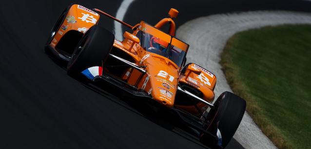 Indy, qualifica 1<br />VeeKay velocissimo, bene McLaren