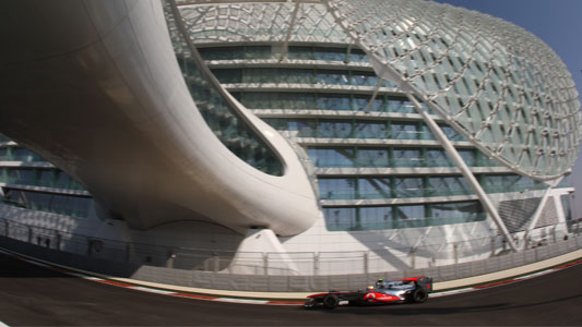 Abu Dhabi - Libere 2<br>Hamilton e la McLaren i pi&ugrave; veloci