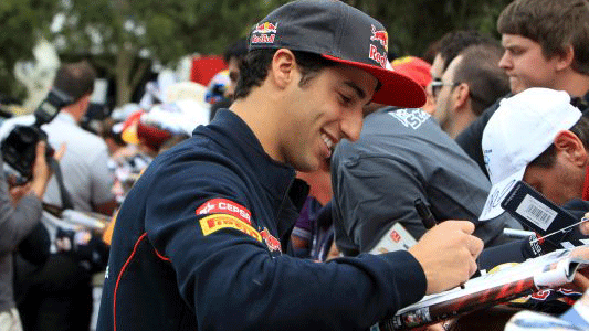 Intervista a Ricciardo<br>'Prenderemo Sauber e Williams'