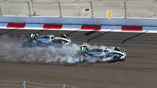 Sochi - Gara<br>Dominio di Hamilton, Mercedes campione