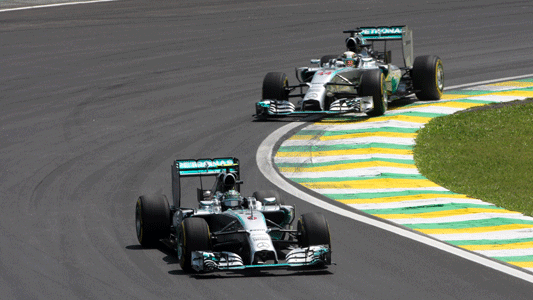 San Paolo - Gara<br>Rosberg contiene la rimonta di Hamilton