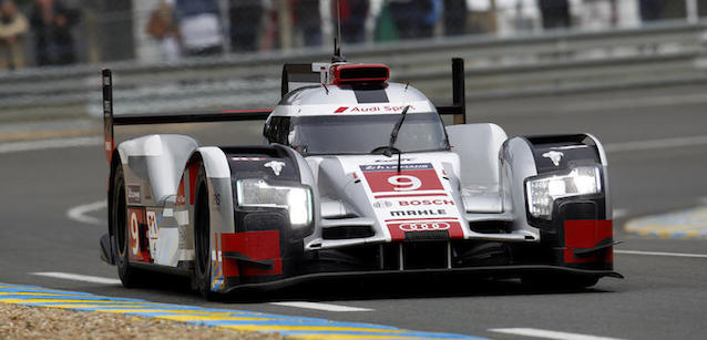 Le Mans: Audi al top nel warm-up<br />A muro la Corvette Larbre