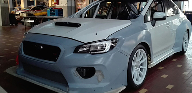 La Subaru della Top Run<br />in pista per i primi test