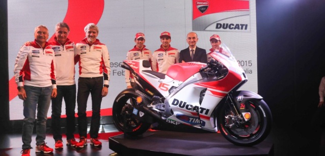 Ducati presenta la Desmosedici GP15