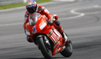 Misano – Libere 1 <br> Casey Stoner prepara l’attacco