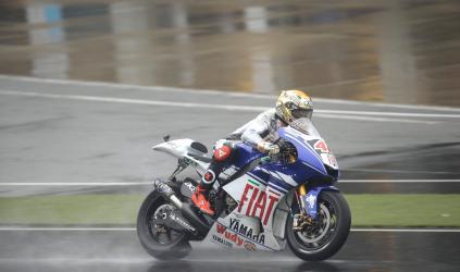 Indianapolis, il commento: Rossi ad un passo dal titolo, si infiamma il mercato 2009