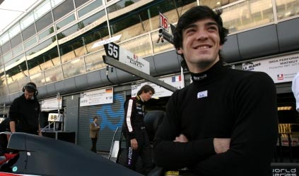 Magny-Cours - 3° turno<br>Parente leader, Soucek in pista