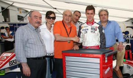 Spa, qualifica: terza pole per Waldschmidt, che poi sbatte...