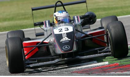 Monza, qualifica 1: Maro Engel conquista la pole dopo le libere