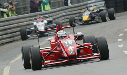 Norisring - Gara 2<br>Il ritorno di super Hulk...enberg