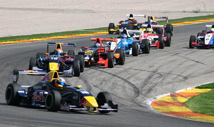 Valencia, gara 1: Maki vincitore, Mancinelli conclude terzo