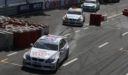 Porto, gara 2: Andy Priaulx vince la prima gara della stagione