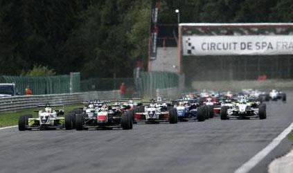 Spa, gara 1: bella vittoria di Sam Bird davanti ai piloti di Raikkonen