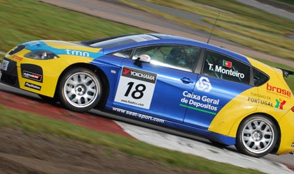 Anderstorp, qualifica: prima pole per Tiago Monteiro e la Seat