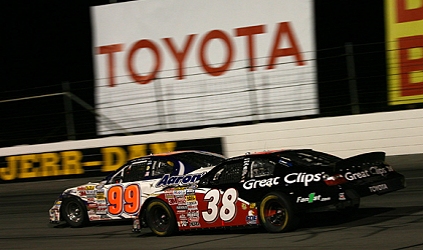 Busch, ORP: prima vittoria Toyota con Jason Leffler