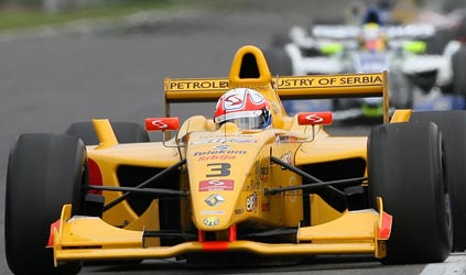 Spa - Gara 2<br>Bella vittoria di Milos Pavlovic