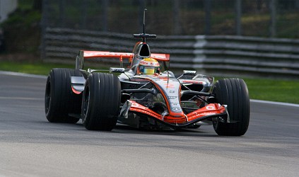 Monza, 2° giorno: Fernando Alonso mette la zampata
