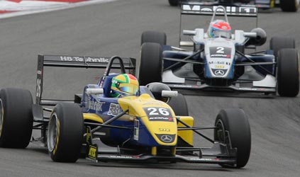 Nurburgring - Gara 2<br>L'Europa scopre Schlegelmilch