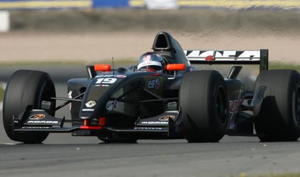 Donington, qualifica: continua il dominio di Alvaro Parente