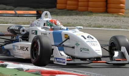 Vallelunga, libere 1: si parla messicano con Pablo Sanchez