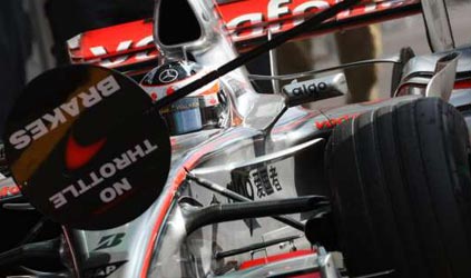 Fernando Alonso rimarrà alla McLaren-Mercedes
