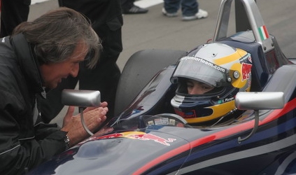 Barcellona, libere 2: Kobayashi balza in testa