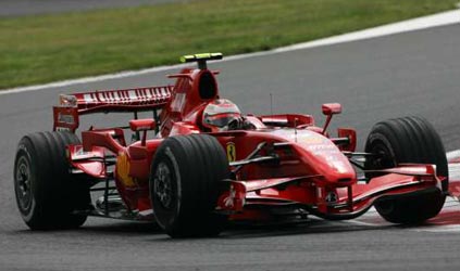 Fuji - Libere 1<br>Raikkonen preoccupa la McLaren