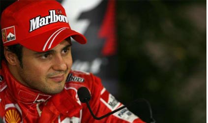 La Ferrari ha annunciato:<br>Massa con noi fino al 2010