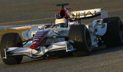Jerez, 2° giorno: Lewis Hamilton torna ed è il più veloce