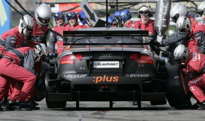 Marco Bonanomi ha provato<br>l'Audi A4 sulla pista di Almeria