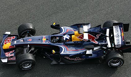 Presentata a Jerez la Red Bull R4-Renault