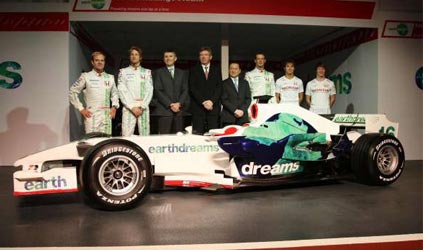 Presentata la nuova Honda, anche Mike Conway tra i tester