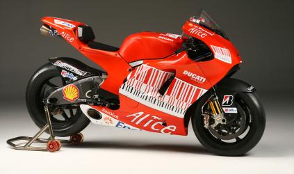 Nicky Hayden e Casey Stoner presentano la nuova Ducati