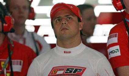 Al Sakhir - Libere 2<br>Massa leader, Hamilton sbatte